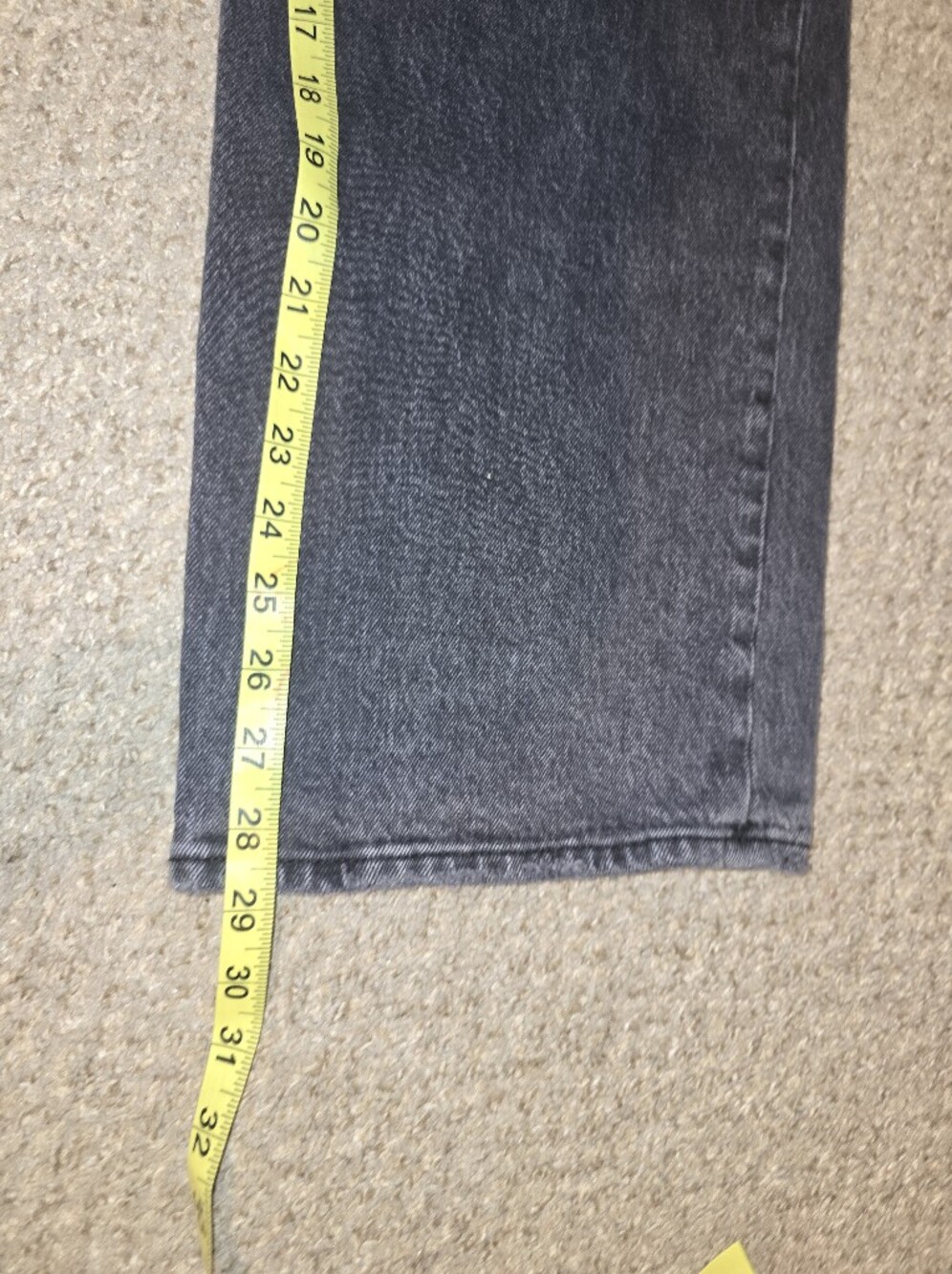 Abercrombie & Fitch Women’s The Baggy Low Rise Faded Black Jeans Size 6 Short - Picture 6 of 7